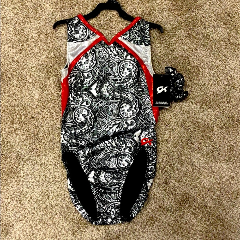 NWT GK LEO - AXL